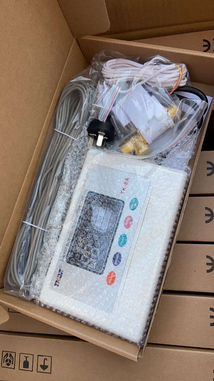 شاشة الكترونية - صورة 1